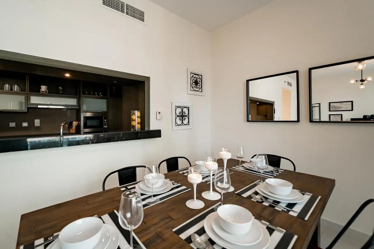شقة دبي  في Higuests - Designer Apt With Panoramic View Near Burj Khalifa